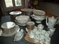 Porcelain table complete